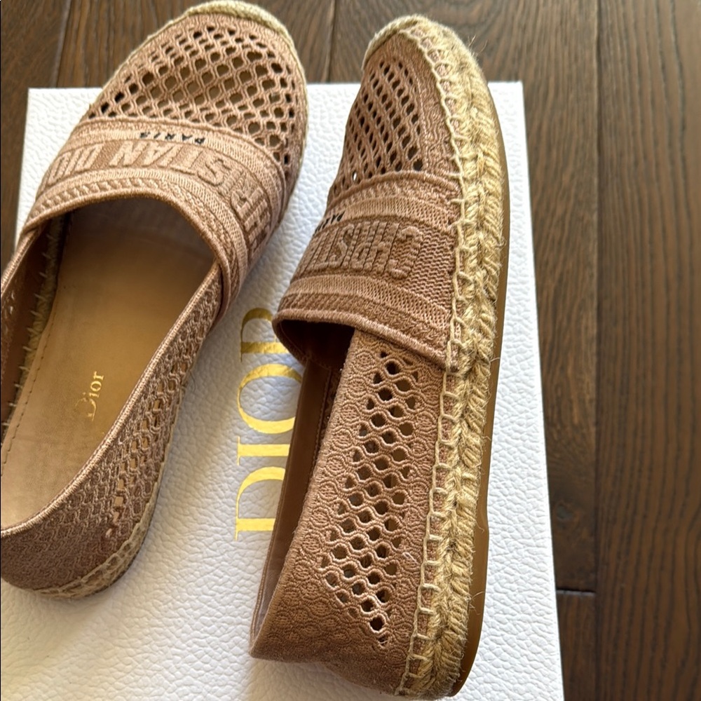 AUTHENTIC Christian Dior Nude Mesh Espadrilles (RARE color) - Picture 9 of 13